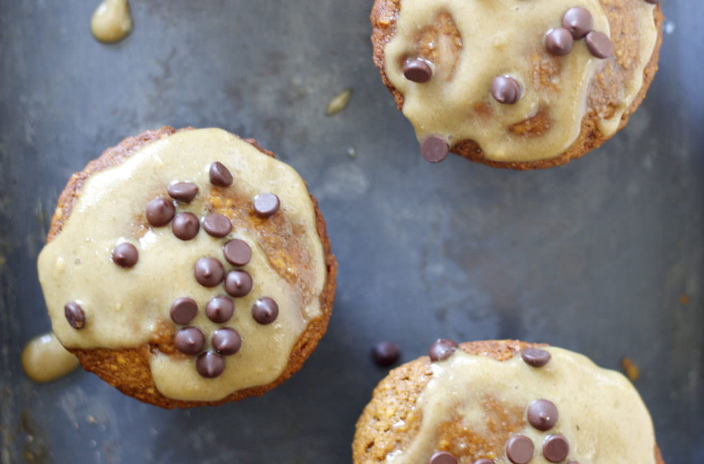 get your seasonal sweet fix – pumpkin muffins with cinnamon almond glaze