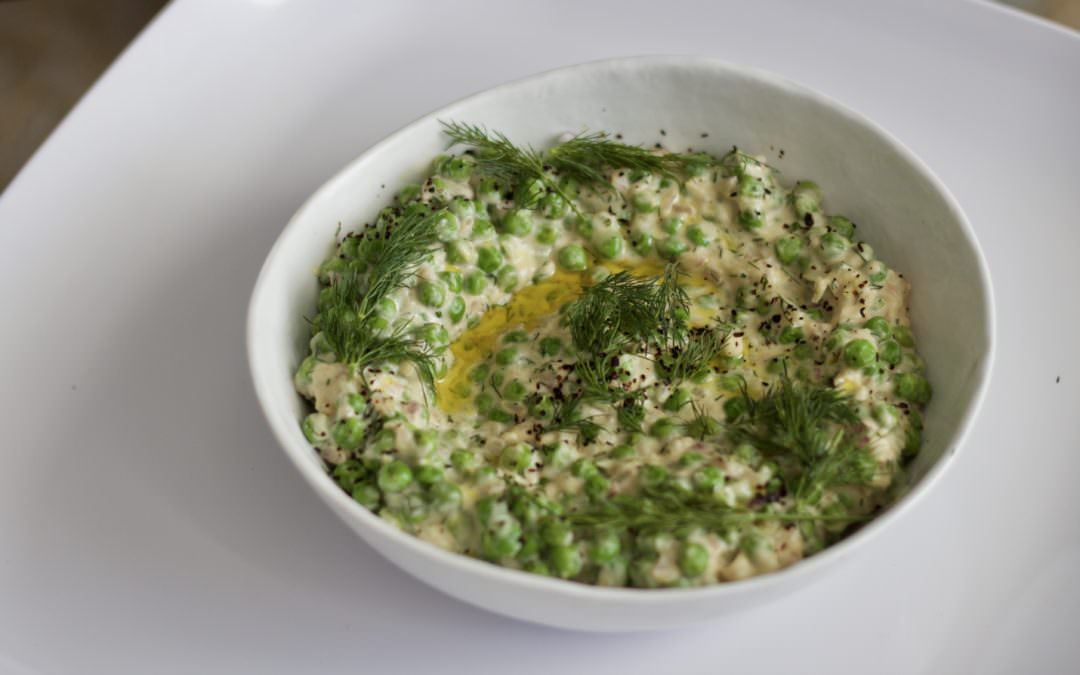 this (dairy-free) creamed pea dish is the perfect addition to your spring spread